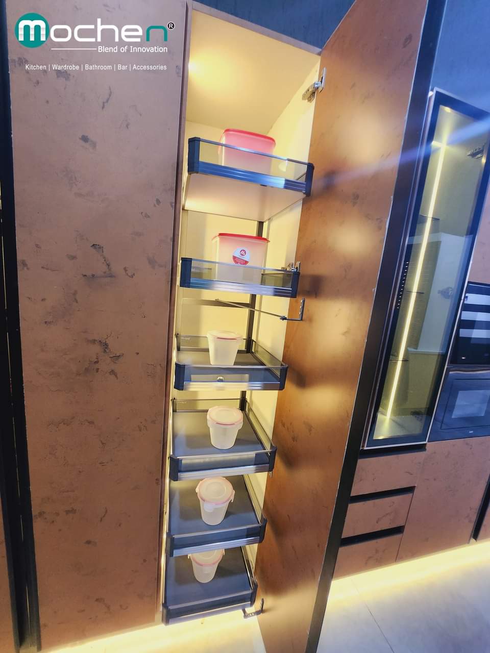 GLASS TALL UNIT BIDDING (SOFT CLOSE)