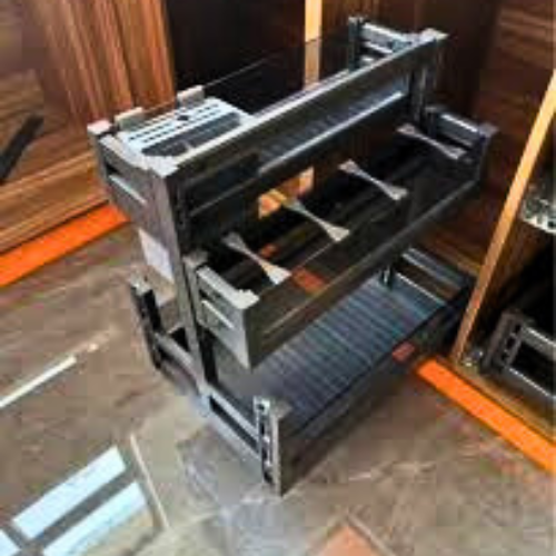 MULTIPURPOSE STORAGE PULLOUT